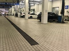 -太原宝诚宝马4S店(迎泽西大街店)