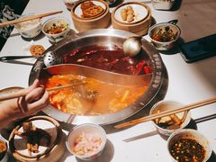 -卤校长重庆火锅(国兴店)