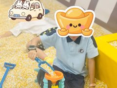 -中航城君尚购物中心