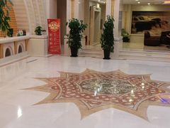 -碧中海汤泉汗蒸酒店