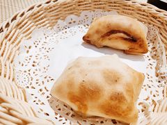 馕坑烤包子-巴扎美食·新疆菜·西域歌舞表演餐厅(新疆大厦店)