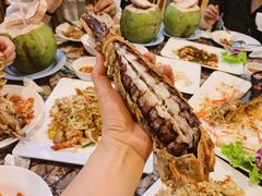 -两兄弟Song Pee Nong(2号店)