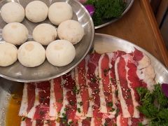 -明洞阿姨·韩式酱蟹烤肉·创意料理(三元桥店)