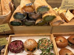 飞鱼籽面包-Let's Taipei 非常烘焙(太古里店)