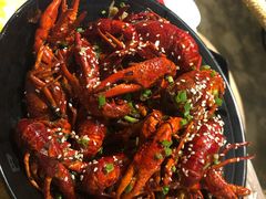 -巴厘龙虾·榜首油焖大虾(音乐学院·沿江酒馆店)