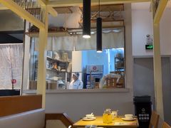-关东小磨东北菜(上海长风大悦城店)