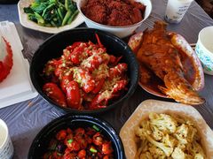 -巴厘龙虾·榜首油焖大虾(音乐学院·沿江酒馆店)