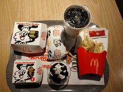 -麦当劳(百荣世贸商城店)