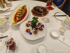 -品海楼·大连海胆锅贴馆(东港店)