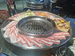 -哈哈碳都·牛肋条无限自助烤肉(宝龙店)