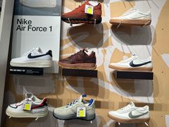 -NIKE(澳门威尼斯人店)