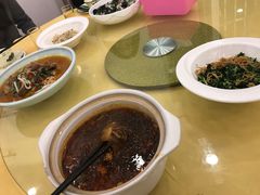 -侬佳蒸菜馆(听潮店)