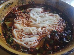 -乐山第一家临江鳝丝(茶坊路店)