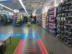 -迪卡侬(西三旗店)