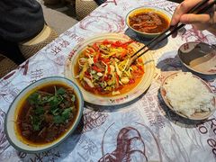-耙吉吉川味小酒馆(本地人回头店)