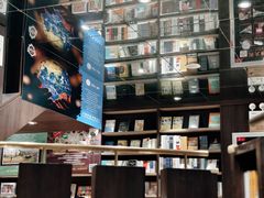 -钟书阁(群光广场店)