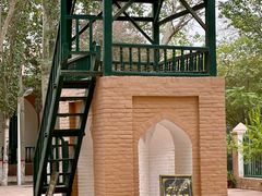 -艾提尕尔清真寺