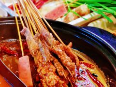 -签多多串串香火锅