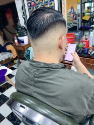 -海文先生国潮烫染男士理发馆