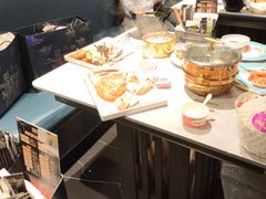 -雍容荟帝王蟹活龙虾展台自助(IFS黑金店)