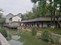 -龙潭水乡