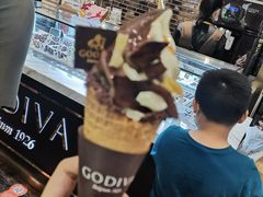 黑巧软冰-GODIVA(美罗城店)