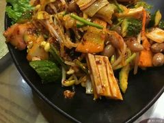 -崔英子朝韩民俗风味烤肉烤串城(大东店)