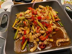 铁板八爪鱼炒年糕-老头儿油爆虾(星光一期店)