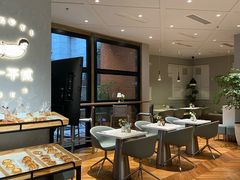 -潮一不贰·法式甜品·生日蛋糕·西式简餐(外滩店)