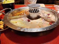 -晓宇重庆火锅(西安荟聚店)