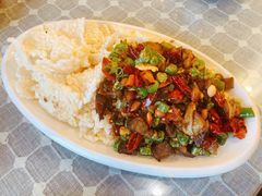 -小厨子私房菜·云南美食店