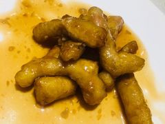 糖醋里脊-闫府私房菜·百年鲁菜(恒隆店)