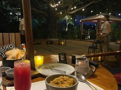 -三亚艾迪逊酒店·海滩烧烤 BARBACOA·现场乐队·浪漫晚餐·烧烤海鲜