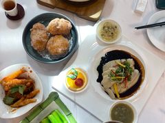 -鹿鸣酒家(越秀店)