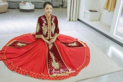 -禕·愫白婚纱商店