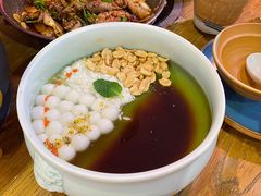 -吃饭皇帝大土家民族菜(正大广场店)