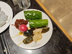 -川骄海鲜自助(王府井奥莱UP TOWN店原世界之花店)