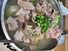 跷脚牛肉小锅-肖四女乐山跷脚牛肉(世博源店)