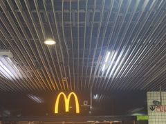 -麦当劳(中山公园龙之梦店)