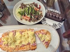 -上海和平饭店维克多咖啡厅 Victor's