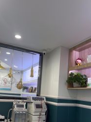 -白博士祛痘·皮肤管理中心