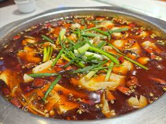 -乡土特色.冷锅鱼.牦牛肉汤锅