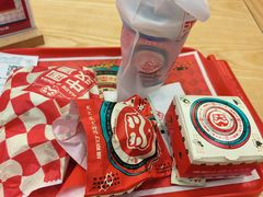 -塔斯汀中国汉堡(徐汇汇京广场店)