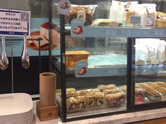 面包甜点陈列柜-多乐之日(和平伊势丹店)