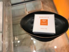 -上海滴水湖皇冠假日酒店