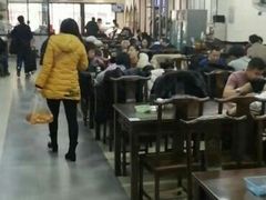 大堂-崇德楼水盆牛羊肉泡馍馆(文艺路店)