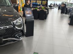 -奔驰利星行(北京花乡店)