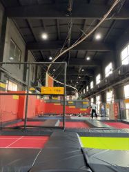 -零重力潮玩运动工厂·蹦床·亲子乐园·(冰山慧谷店)