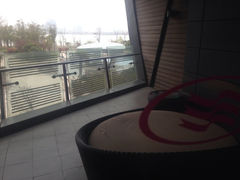 iphone_upload_pic-上海滴水湖皇冠假日酒店