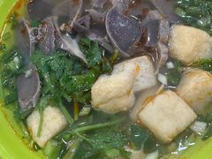 油豆腐辣肉粉丝汤-张记汤馆(嫩江路店)